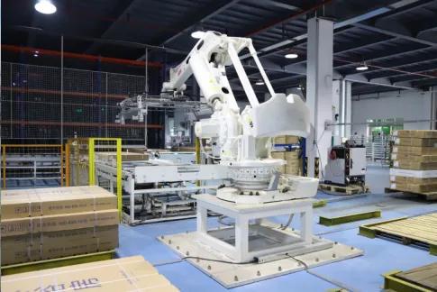 德立28周年 破繭追光，深耕江西企業(yè)軟件開發(fā)